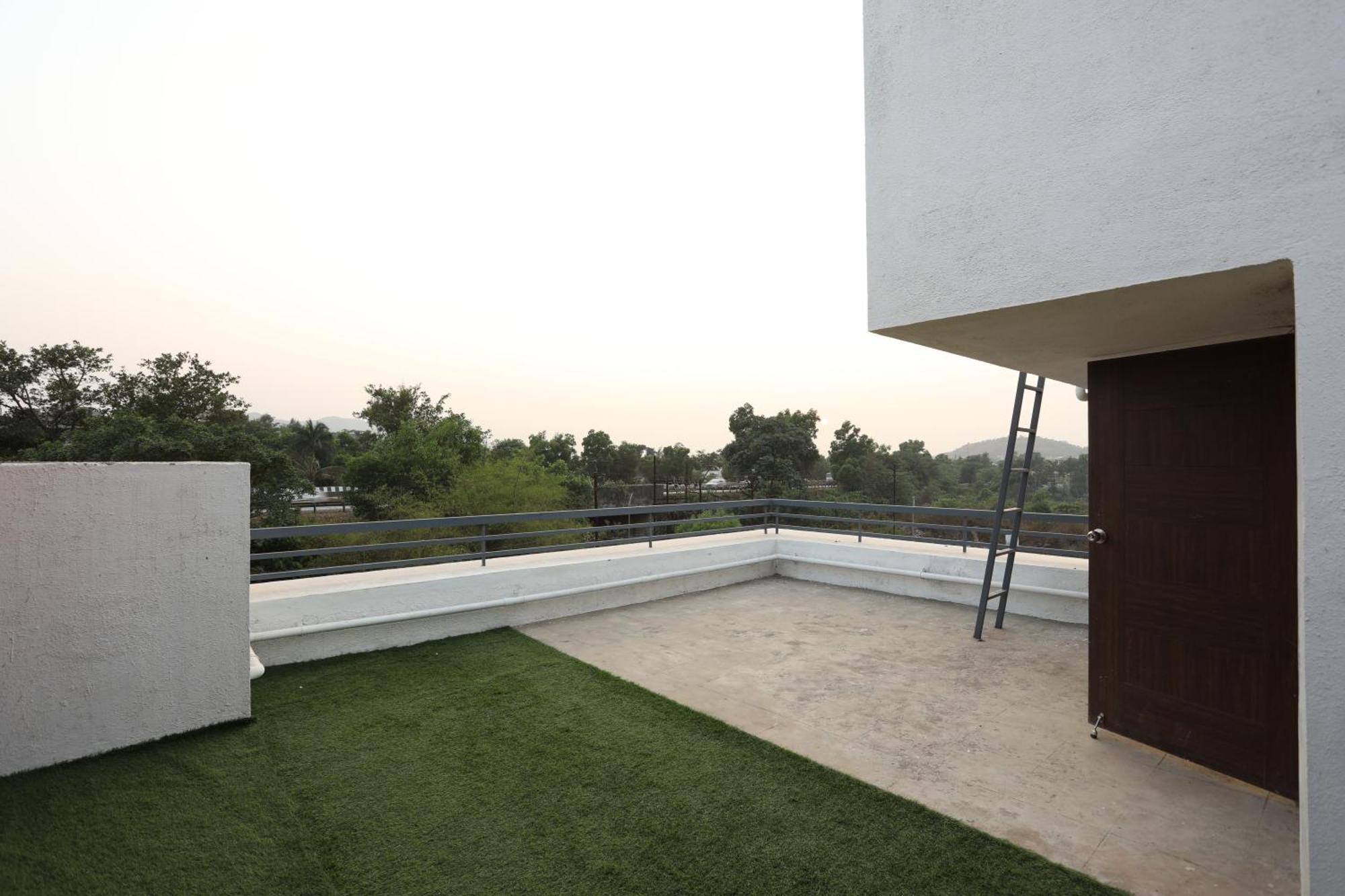 Casa Lola Vila Lonavala Exterior foto